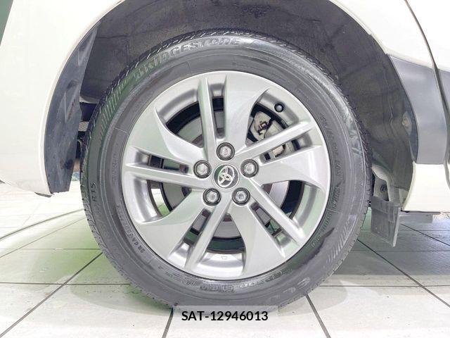 Toyota SIENTA 2016-01 8368721-13