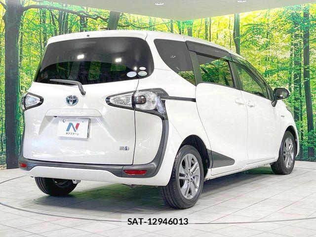 Toyota SIENTA 2016-01 8368721-17