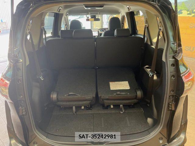 Toyota SIENTA 2019-09 8368716-9