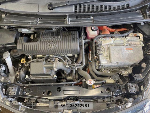 Toyota SIENTA 2019-09 8368716-17