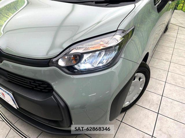 Toyota SIENTA 2024-07 8368713-11