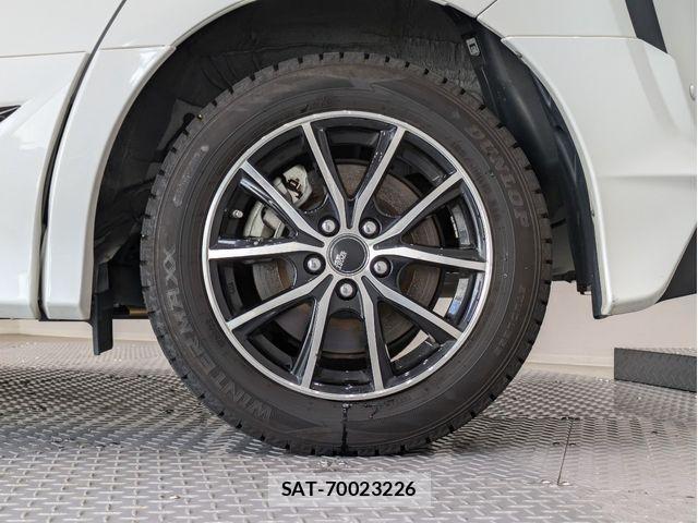 Toyota SIENTA 2021-05 8368715-10