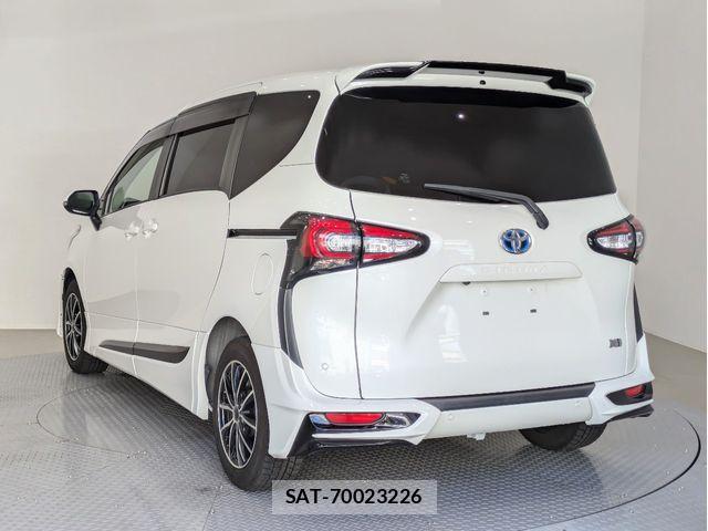 Toyota SIENTA 2021-05 8368715-3
