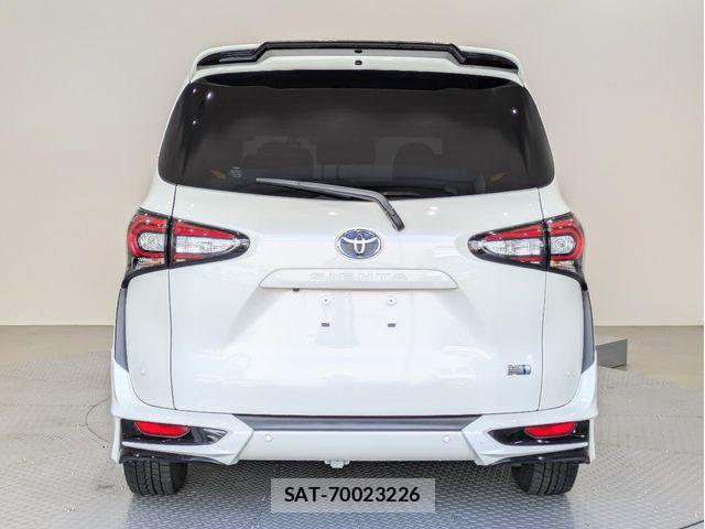 Toyota SIENTA 2021-05 8368715-4