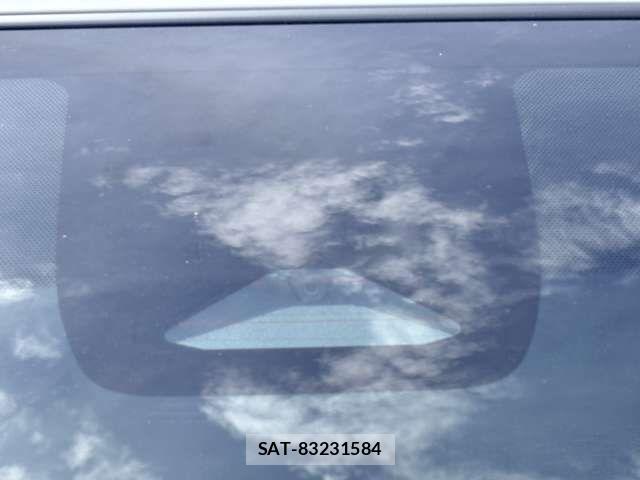 Toyota SIENTA 2026-08 8368705-1