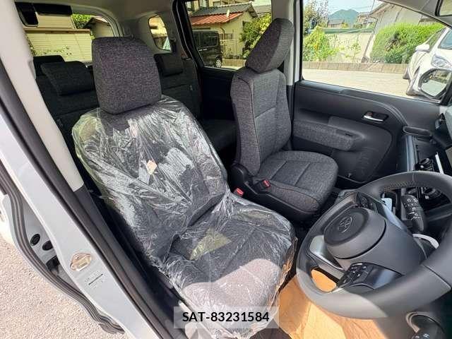 Toyota SIENTA 2026-08 8368705-23
