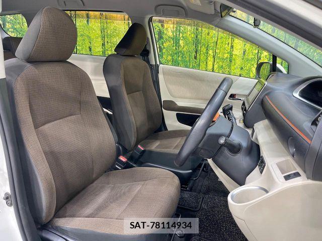 Toyota SIENTA 2015-11 8368718-7