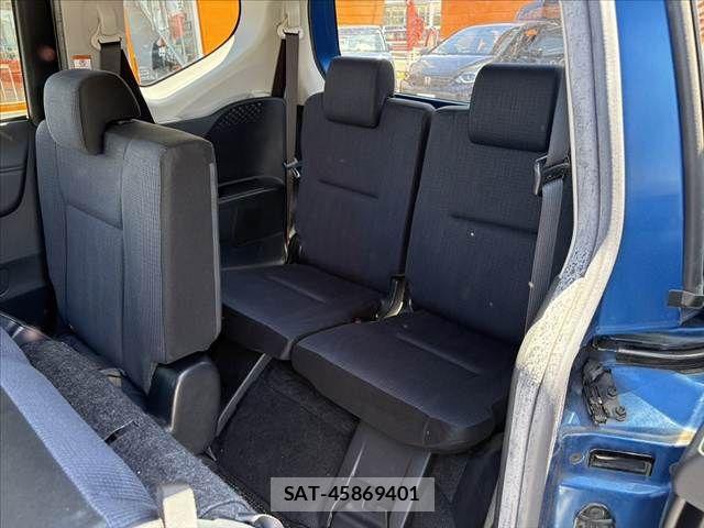 Toyota SIENTA 2016-11 8368723-20