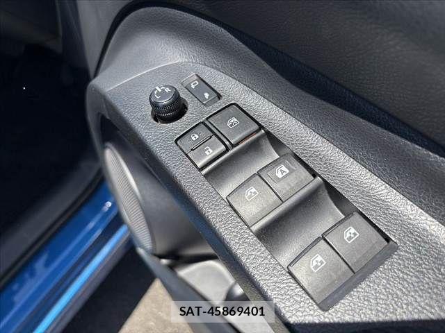 Toyota SIENTA 2016-11 8368723-25