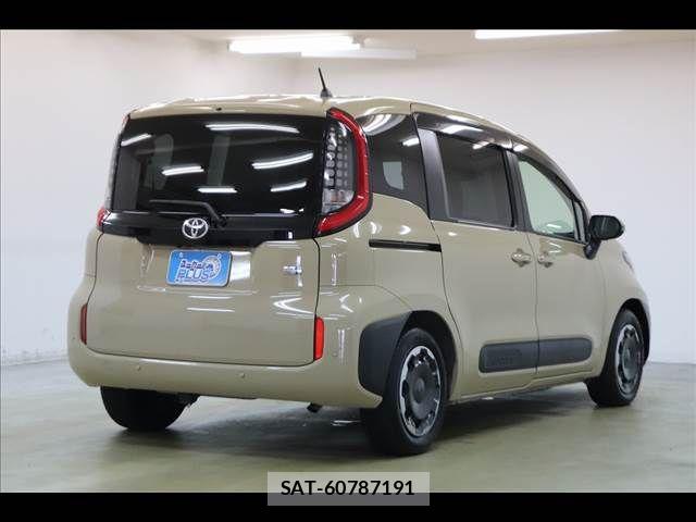 Toyota SIENTA 2023-01 8368712-18