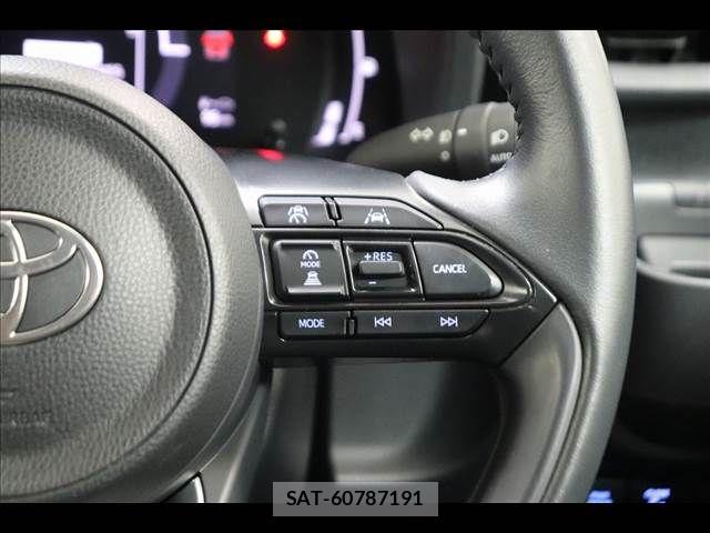 Toyota SIENTA 2023-01 8368712-5