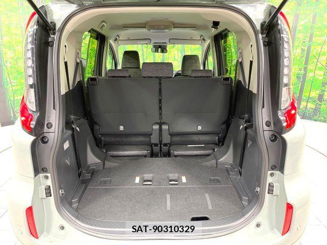 Toyota SIENTA 2023-07 8368711-11
