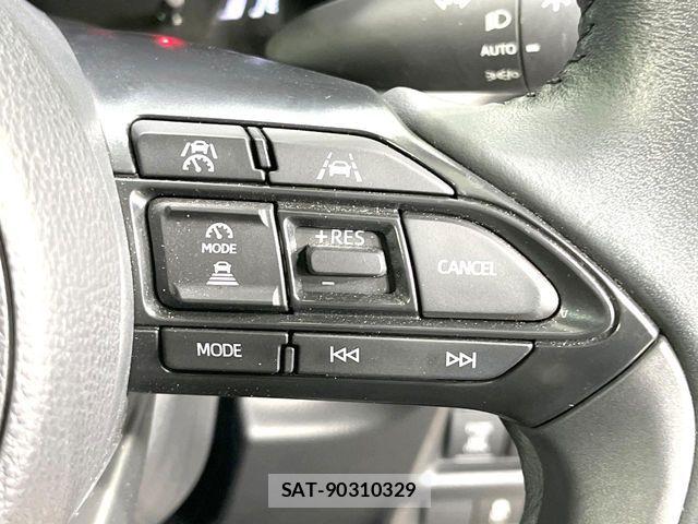Toyota SIENTA 2023-07 8368711-5