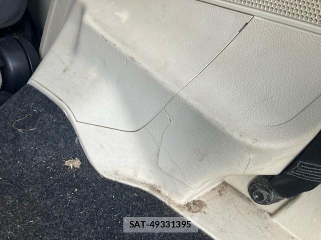 Toyota SIENTA 2016-02 8368724-12