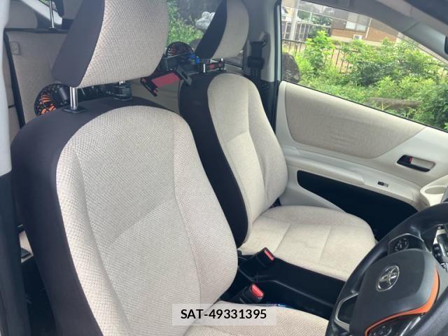 Toyota SIENTA 2016-02 8368724-15