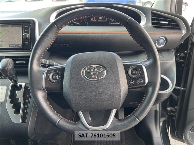 Toyota SIENTA 2018-07 8368717-10