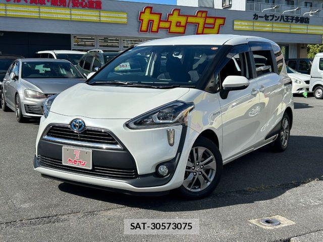 Toyota SIENTA 2016-02 8368720-0