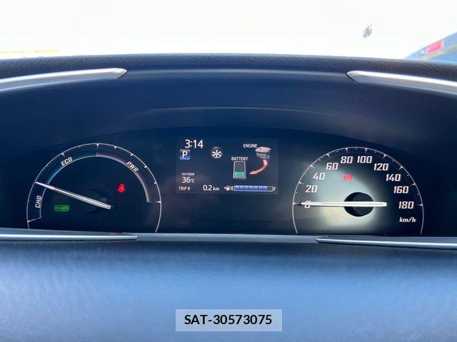 Toyota SIENTA 2016-02 8368720-16