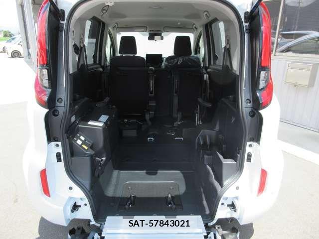Toyota SIENTA 2026-07 8368703-10