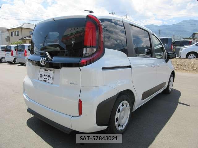 Toyota SIENTA 2026-07 8368703-4