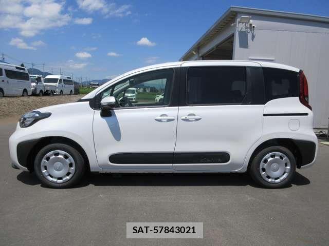 Toyota SIENTA 2026-07 8368703-7