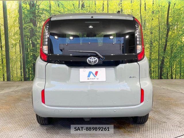 Toyota SIENTA 2026-05 8368704-15
