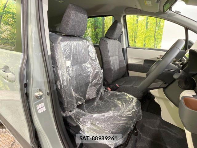 Toyota SIENTA 2026-05 8368704-7