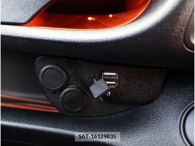 Toyota SIENTA 2018-02 8368719-16