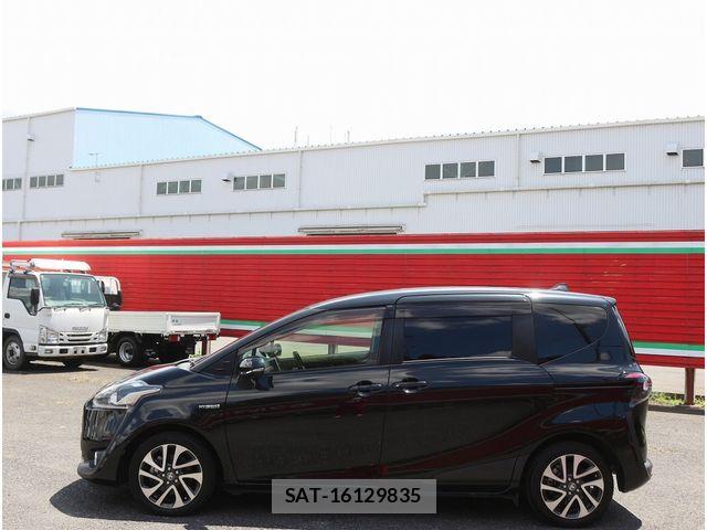 Toyota SIENTA 2018-02 8368719-29