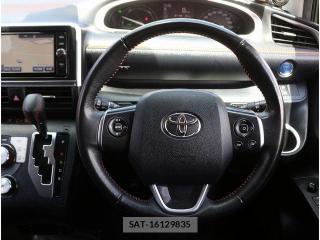 Toyota SIENTA 2018-02 8368719-6