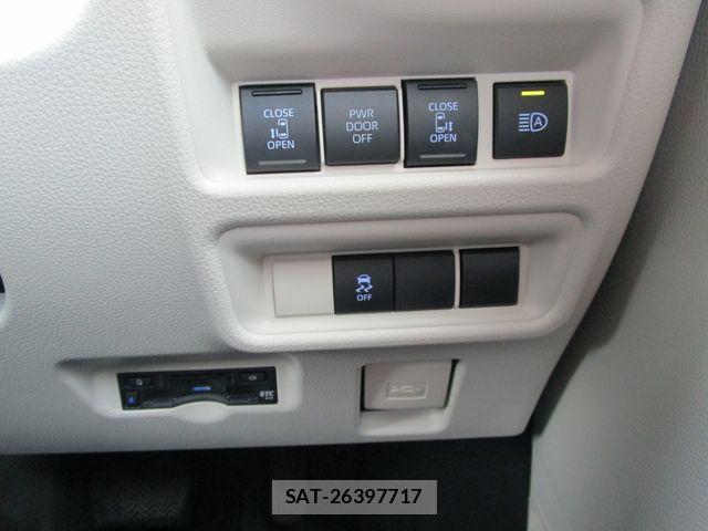 Toyota SIENTA 2023-08 8368708-16