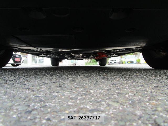 Toyota SIENTA 2023-08 8368708-25