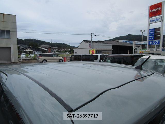 Toyota SIENTA 2023-08 8368708-28