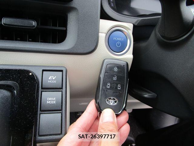 Toyota SIENTA 2023-08 8368708-29