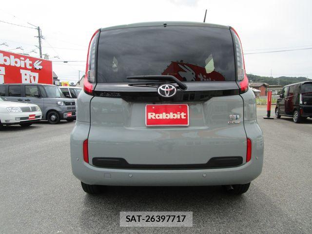 Toyota SIENTA 2023-08 8368708-4