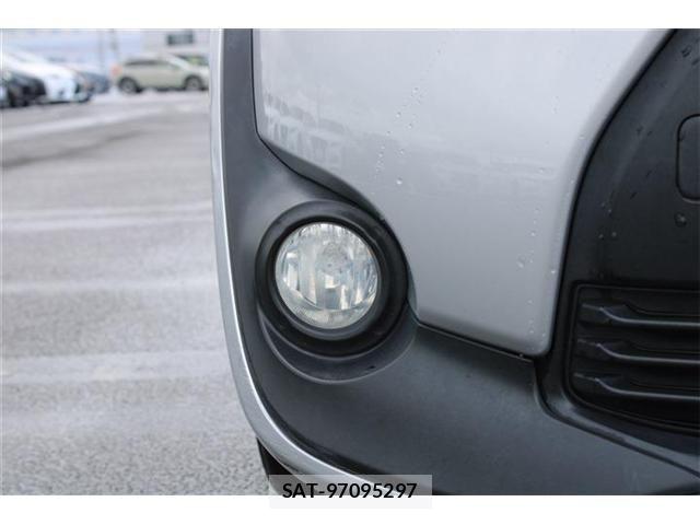 Toyota SIENTA 2016-03 8372186-18