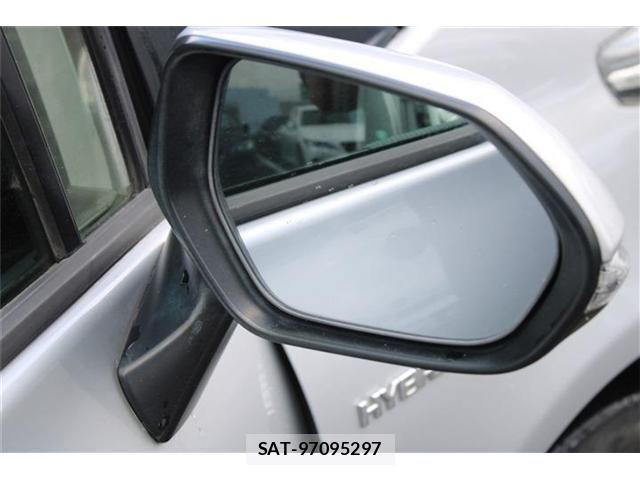 Toyota SIENTA 2016-03 8372186-20
