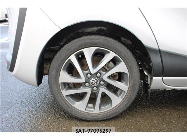 Toyota SIENTA 2016-03 8372186-25