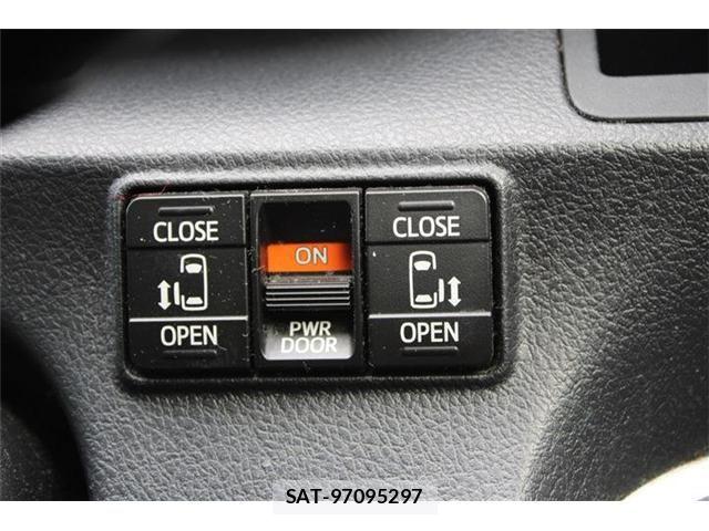 Toyota SIENTA 2016-03 8372186-5