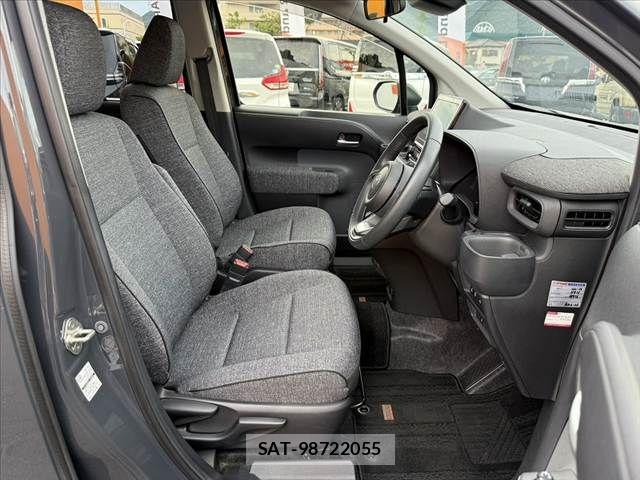 Toyota SIENTA 2022-12 8372185-15