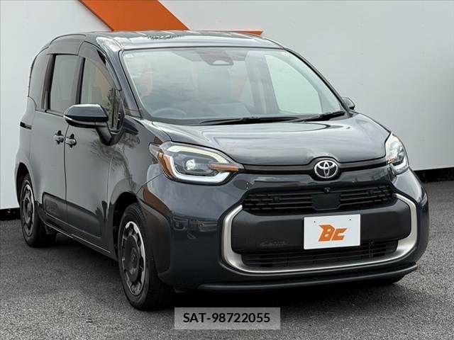 Toyota SIENTA 2022-12 8372185-7