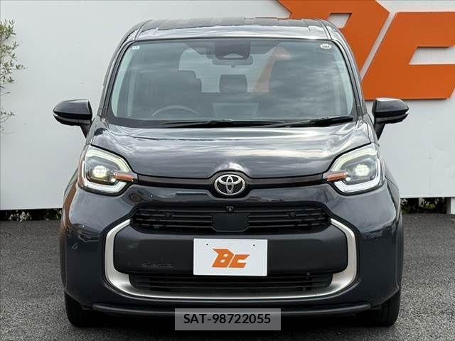 Toyota SIENTA 2022-12 8372185-8