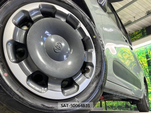 Toyota SIENTA 2024-10 8372183-12
