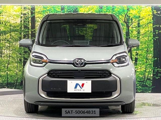 Toyota SIENTA 2024-10 8372183-13