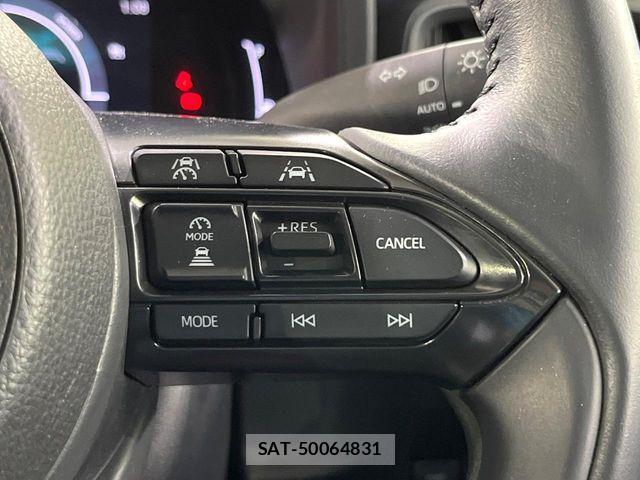 Toyota SIENTA 2024-10 8372183-5