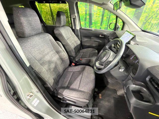 Toyota SIENTA 2024-10 8372183-7