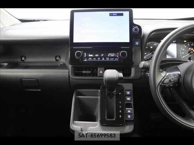 Toyota SIENTA 2025-12 8372184-1