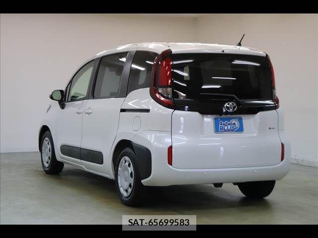 Toyota SIENTA 2025-12 8372184-19