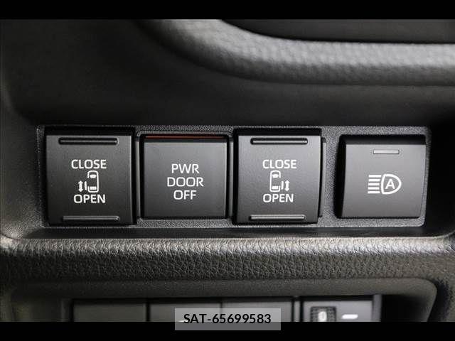 Toyota SIENTA 2025-12 8372184-3