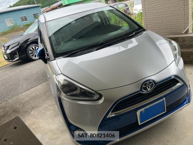 Toyota SIENTA 2017-12 8372188-1